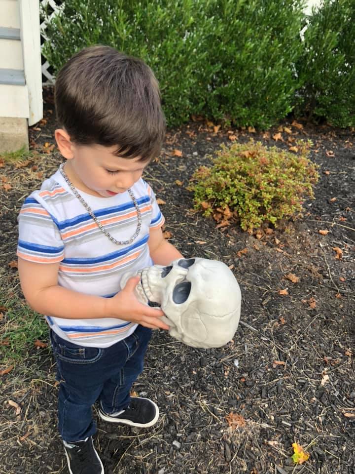 Alas, poor Yorick!  I knew him well.